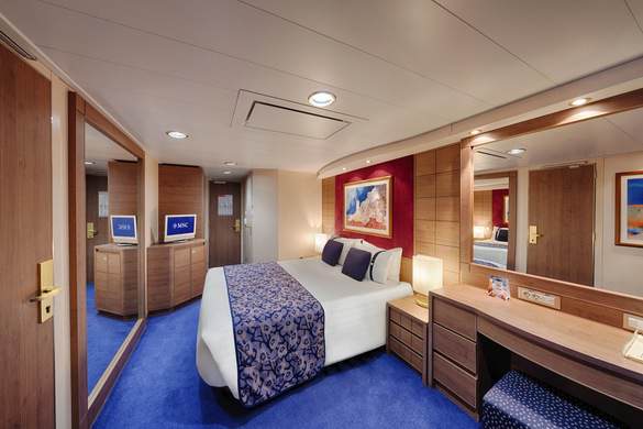 MSC Cruises MSC Orchestra Premium Balcony 2 ©MSC Rights - Ivan Sarfatti.jpg